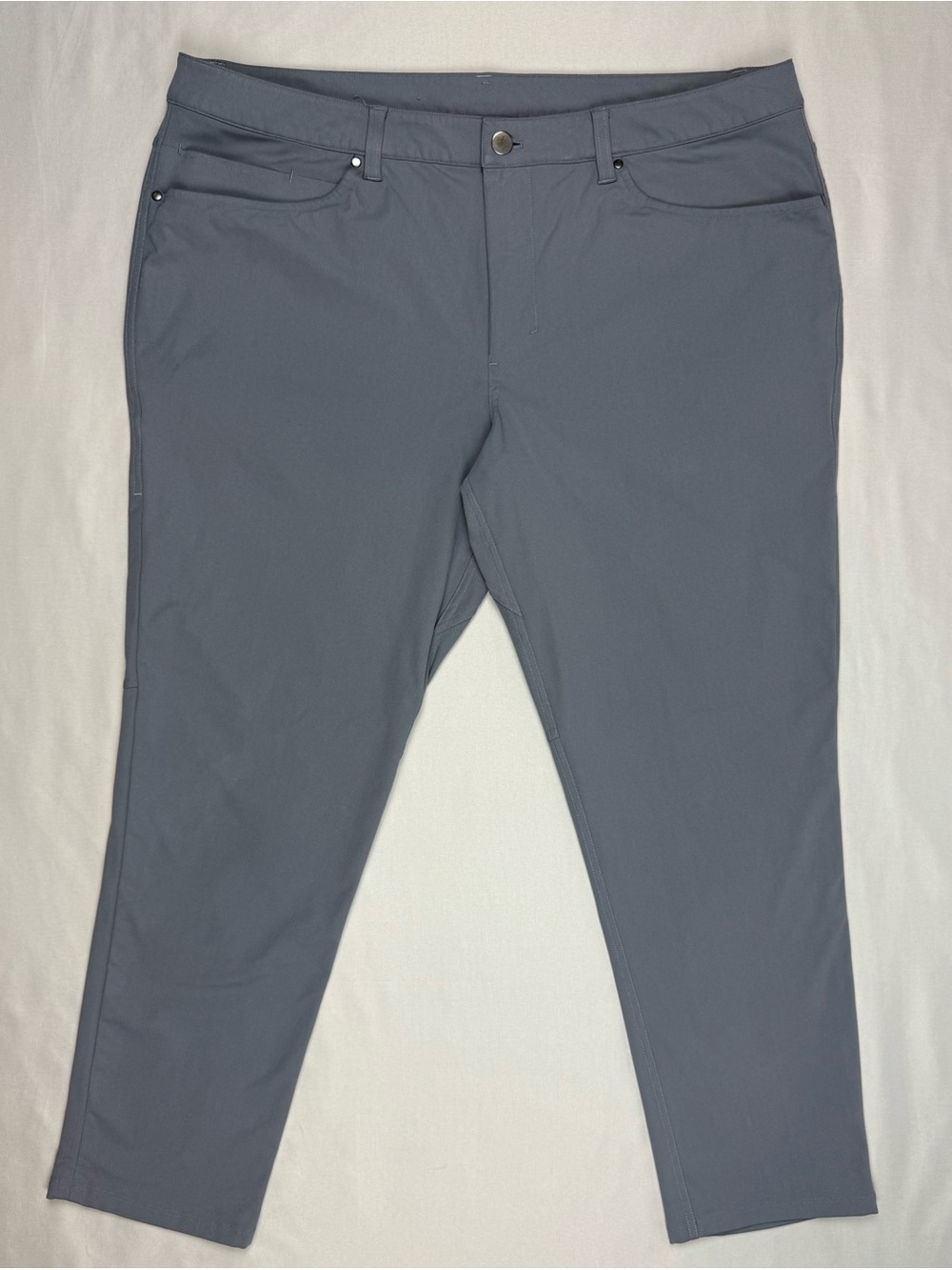 Lululemon Mens ABC 5 Pocket Pants 38 x 28 Slim Fit Grey Warpstreme C2